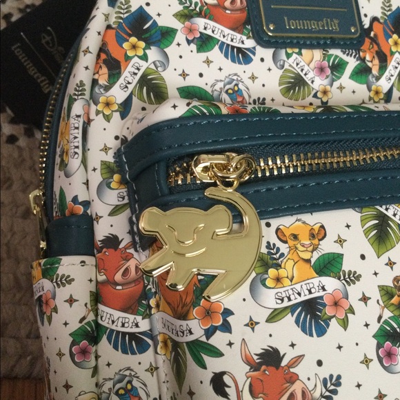 Loungefly Lion King back pack - Picture 9 of 11